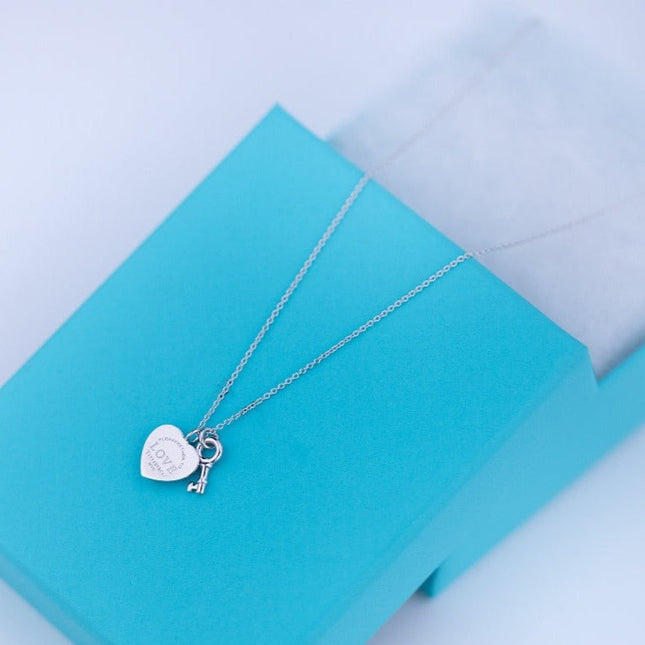 KEY AND HEART SILVER NECKLACE
