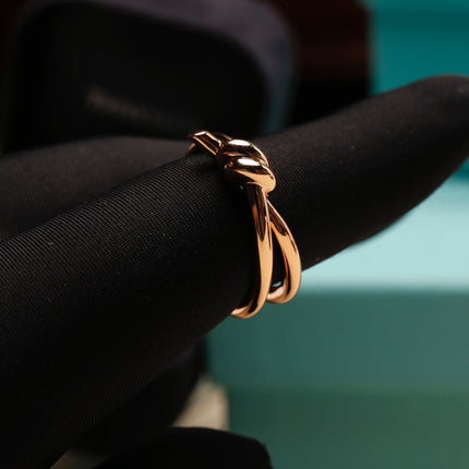 KNOT RING PINK GOLD