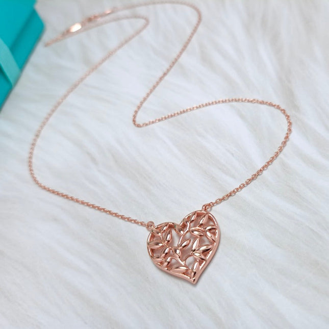 HEART LEAF PEDANT NECKLACE