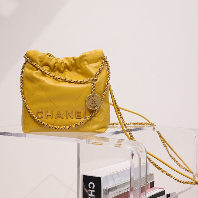 CC HOBO BAG 22 YELLOW LAMBSKIN GOLD HARDWARE