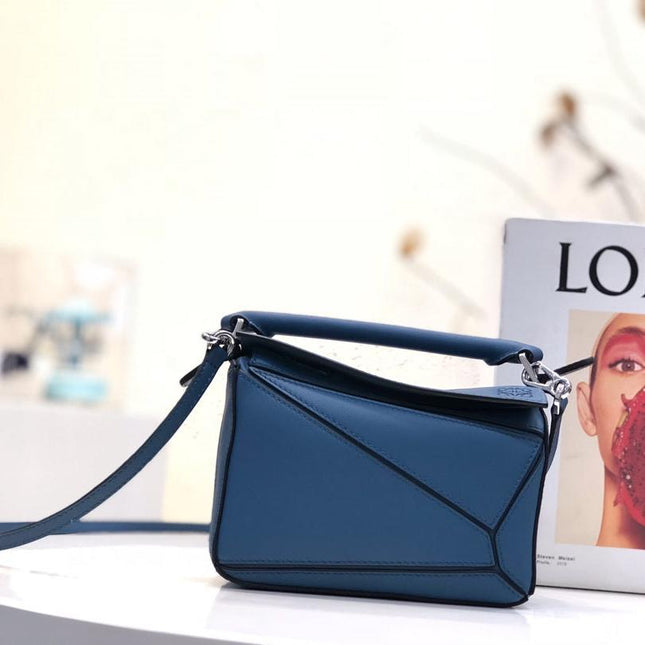 LOE MINI 18 PUZZLE BAG IN NAVY BLUE CALFSKIN