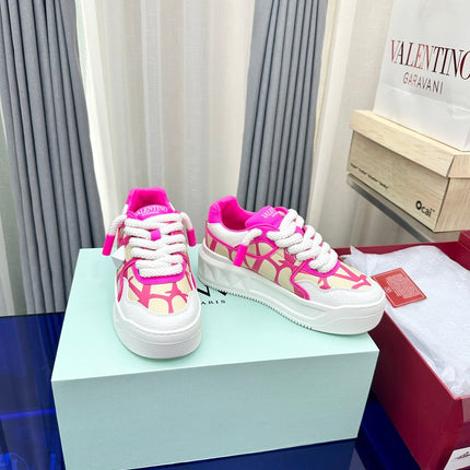 One Stud Xl Sneaker Pink White Nappa Leather And Toile Iconographe