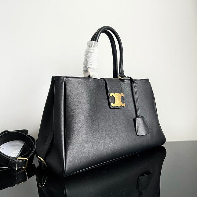 TRIOMPHE 37 BLACK SOFT CALFSKIN HANDBAG