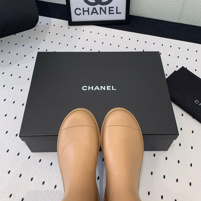 cc rainboot chanel cream coler