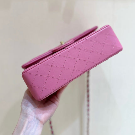 FLAP BAG 23CM GEM PINK LAMBSKIN GOLD HARDWARE