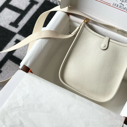 HM Evelyne 18 Togo Bag MILKY WHITE