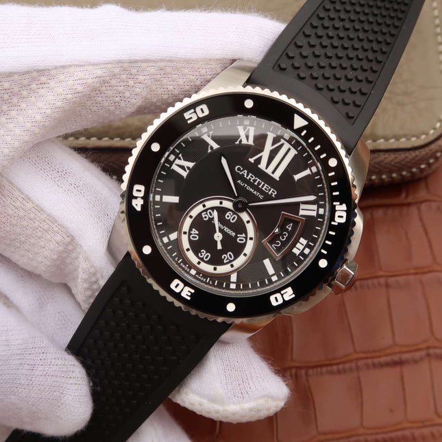 CALIBRE DIVER 42 AUTOMATIC STEEL CASE BLACK DIAL