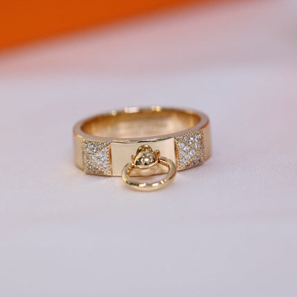 H COLLIER DE CHIEN DIAMOND ROSE GOLD BAND RINGS