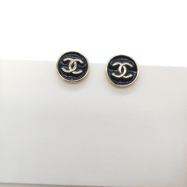 DOUBLE C BLACK GOLD STUD EARRINGS