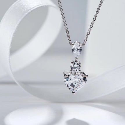 HEART WATER SILVER DIAMOND PAVED NECKLACE