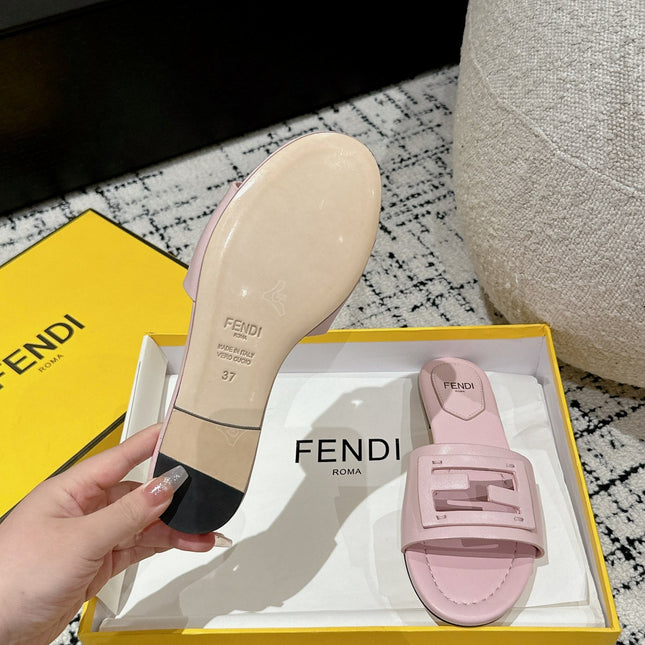 FF Baguette Light Pink Leather Slide