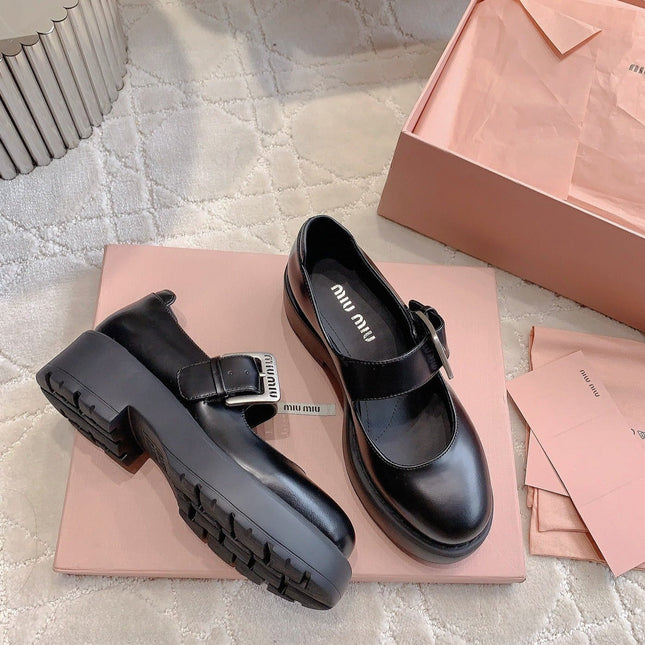 Loafer Black Cowhide With Cross-strap