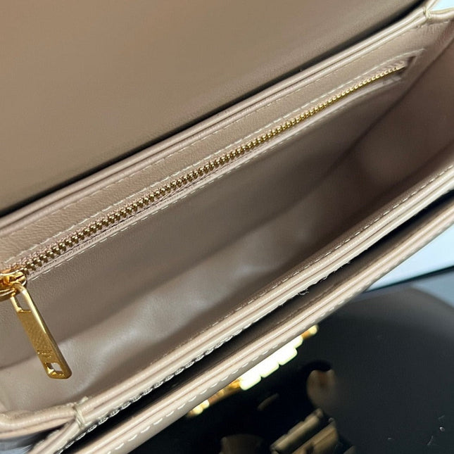 TRIOMPHE 15 Cream Gray Calfskin Handbag