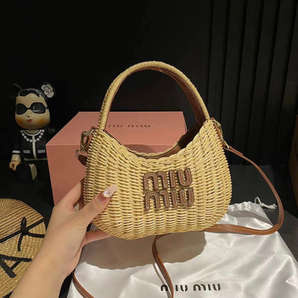 WANDER 25 WICKER BAG IN TAN/CARAMEL RATTAN