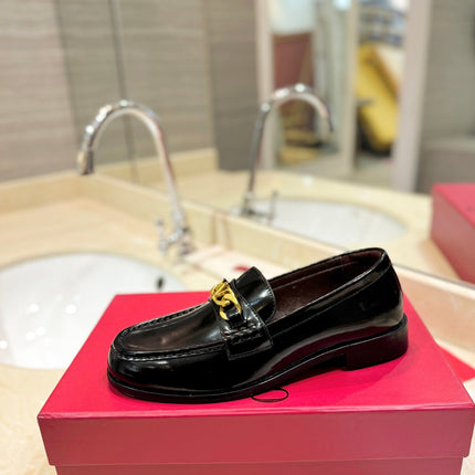 The Bold Edition Vlogo Black Calfskin Loafer