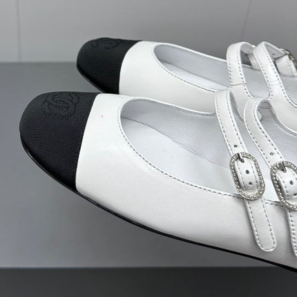 CC pearl Mary Jane flat shoes white