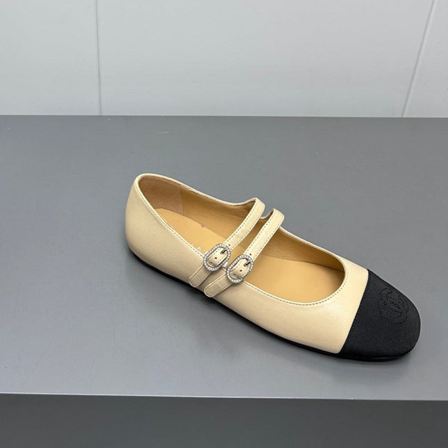 CC pearl Mary Jane flat shoes yellow cream