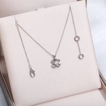 FIOREVER NECKLACE DIAMOND CENTER